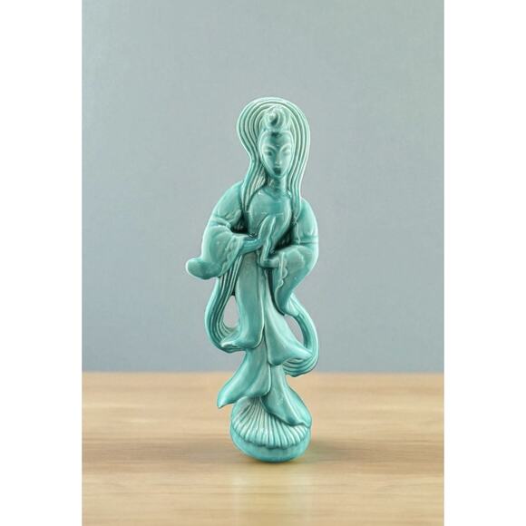Vintage Turquoise Glazed Ceramic Figurine of Guanyin Buddist Goddess 11 Inches - Picture 1 of 7